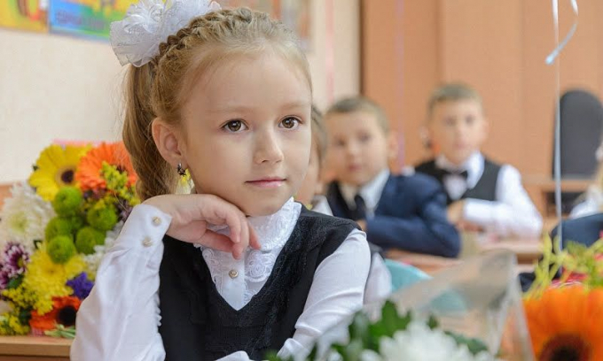Зачіски для дівчаток на 1 вересня: Топ-3 самих красивих ідей