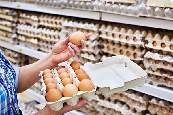 До чого сниться, купувати уві сні курячі яйця?