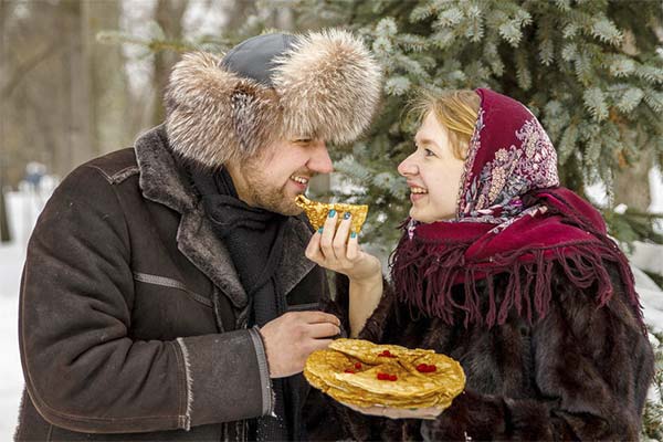 До чого сниться, якщо уві сні годували млинцями?