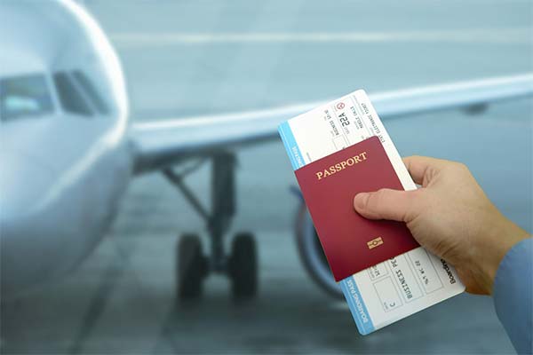 До чого сниться купувати або шукати квиток на літак — 48 тлумачень із різних сонників.