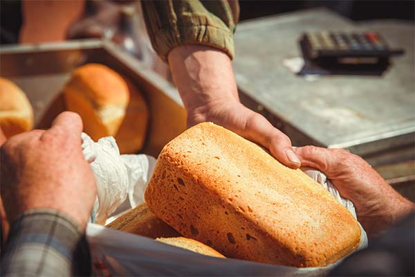 До чого сниться купувати хліб жінці чи чоловікові - 65 тлумачень із різних сонників