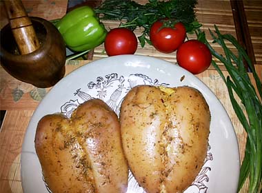 Курка з картоплею в духовці. Рецепти страв з курки