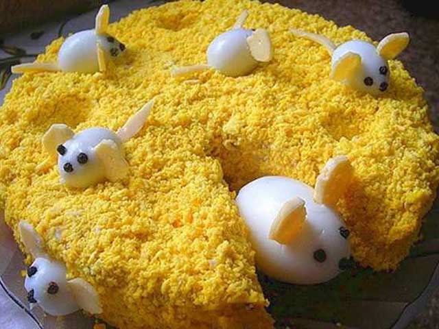 Салат Мімоза з рибними консервами — класичні покрокові рецепти