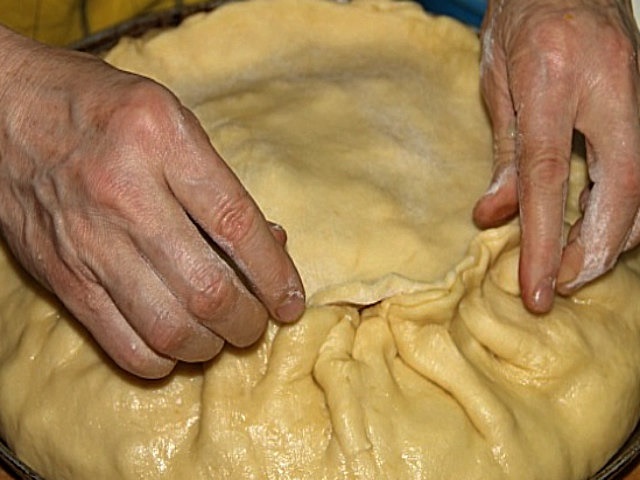 Як приготувати біляші з мясом в духовці. 6 смачних домашніх рецептів