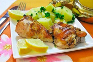 Курка в духовці з медом: 4 рецепта