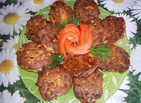 Рецепт приготування смачних котлет з курячого фаршу