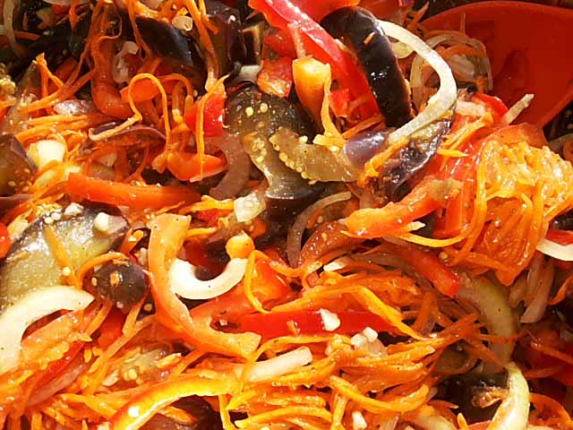 Баклажани по корейськи на зиму, самі смачні рецепти з фото