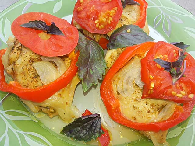 Курка тушкована з овочами – смачний рецепт