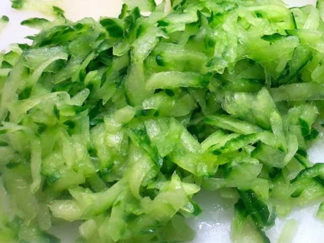 Салат Мімоза з рибними консервами — класичні покрокові рецепти