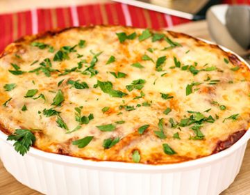 Макарони з куркою в духовці: з грибами, овочами і сиром