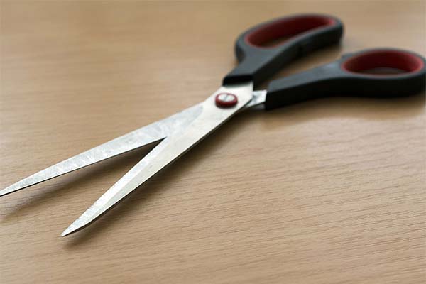 Сонник купувати ножиці: до чого сниться і що означає сон?