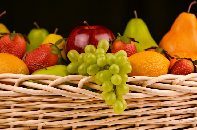 12 продуктів для дитячого здоров'я, які потрібно включити в меню дитини з 1 року до трьох років