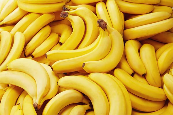 До чого сняться банани жінці чи чоловікові - 88 тлумачень із різних сонників.