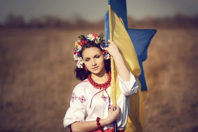 Кращі привітання з 23 лютого у прозі