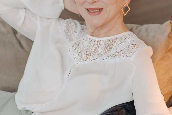 Предмети гардероба, які підкреслюють зморшки і неминуче старять