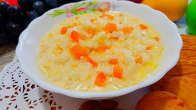 Рисова каша на молоці - 12 смачних рецептів