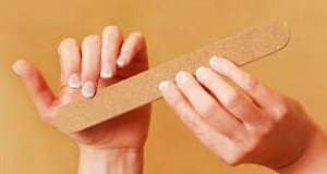 7 кроків для створення професійного манікюру в домашніх умовах