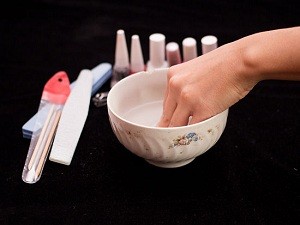 7 кроків для створення професійного манікюру в домашніх умовах