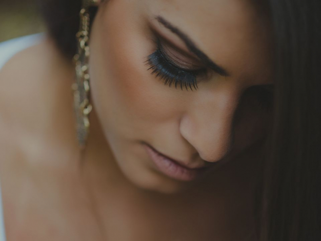 Що таке магнітні вії, як їх носити і кому підходять