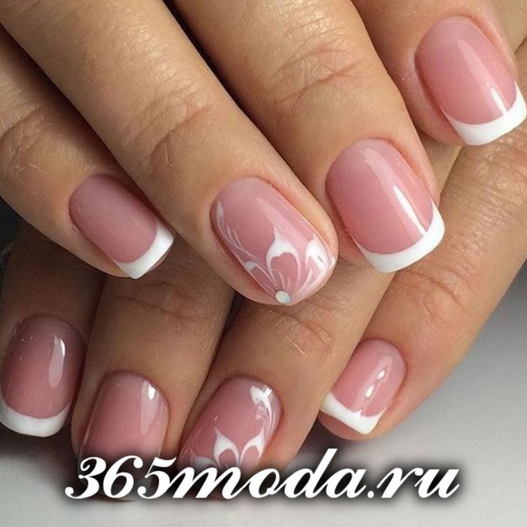 Френч маникюр на короткие ногти