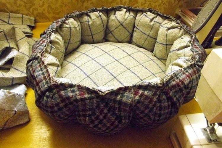 Лежанка для собаки своїми руками – 9 ідей як зробити, інструкція та майстер-класи (фото)
